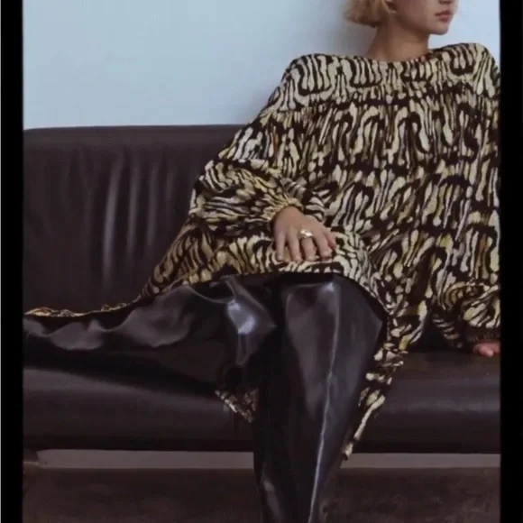 NWT H&M Oversized Jacquard-Weave  Long Sleeve  Dress (Dk Brown/Gold-Pattern) XL - Picture 3 of 7